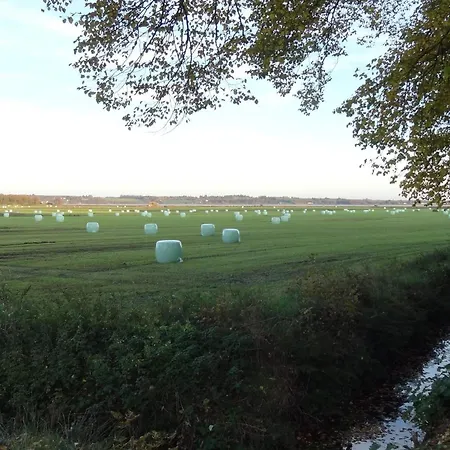 Panoramic Fjord Retreat With Bath *